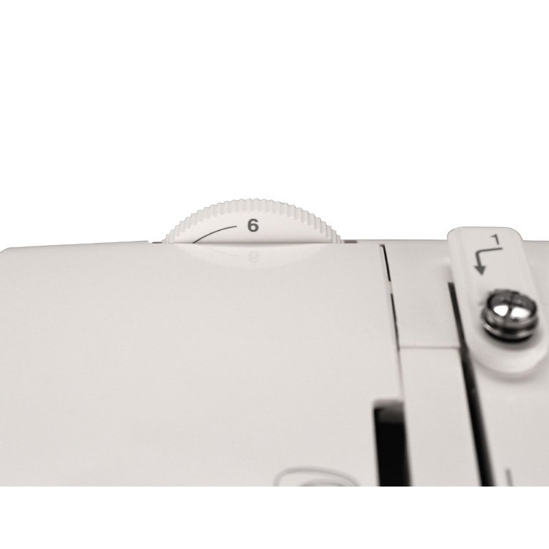 Компьютерная швейная машина Janome Clio 200